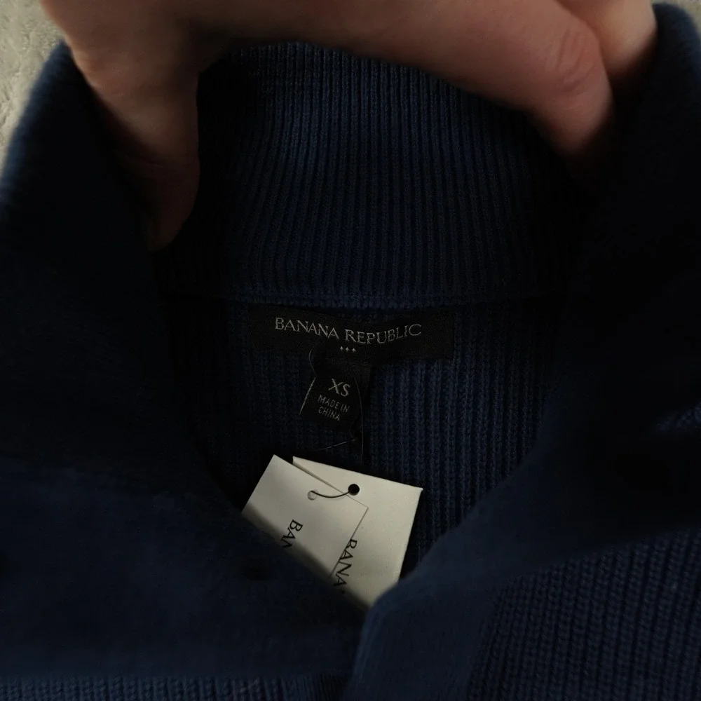 Banana Republic Button Up Sweater‎ Men's XS Blue Long Sleeve NWT Preppy Outdoor